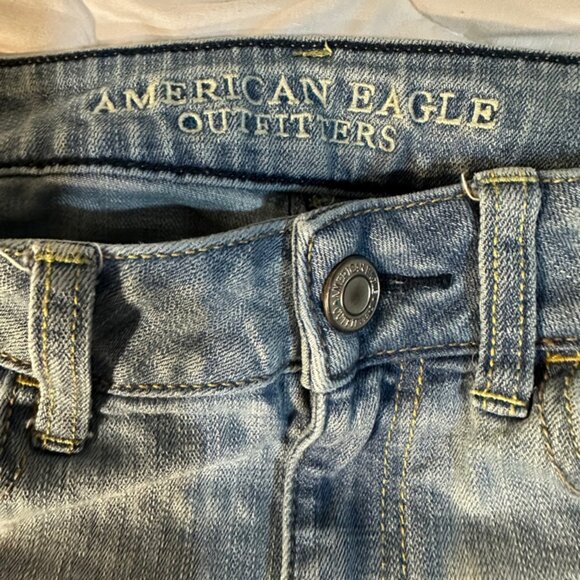 American Eagle Size 4 Inseam 32 inches Hi-Rise Artist Strech Bootcut - Picture 10 of 11